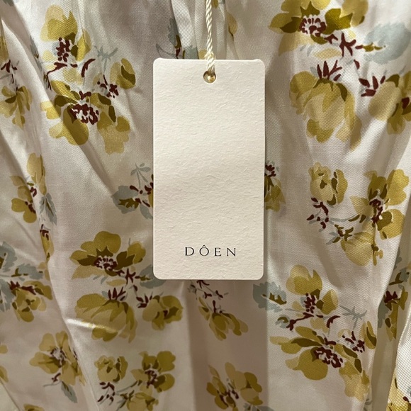 NWT Doen Yvie Floral Blouse Top Gold Frolicking Floral - Picture 5 of 5